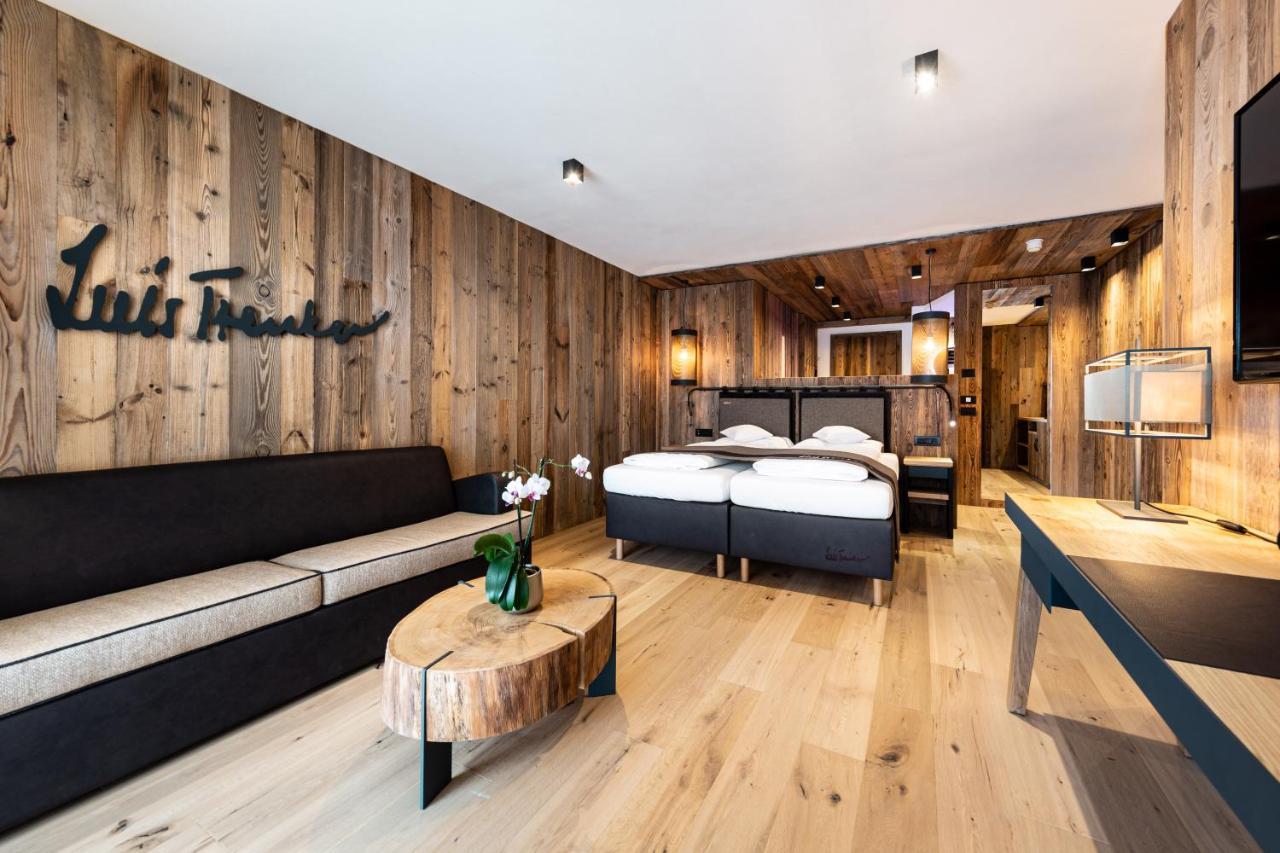 Hotel Arkadia - "Adults Only" Корвара ин Бадия Екстериор снимка