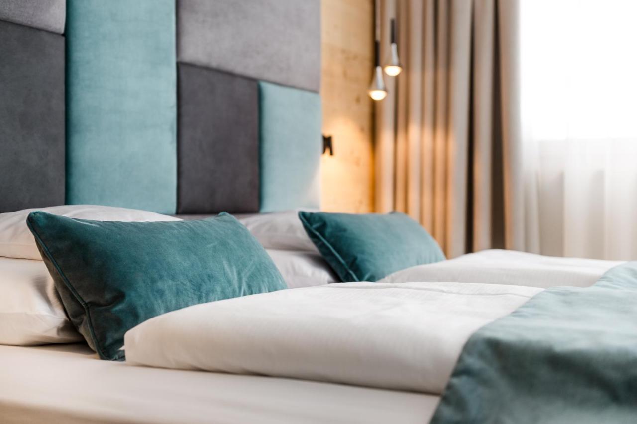 Hotel Arkadia - "Adults Only" Корвара ин Бадия Екстериор снимка