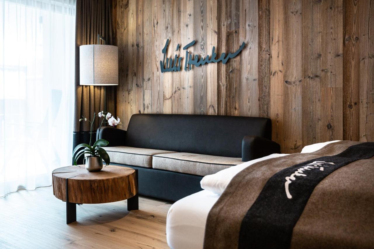 Hotel Arkadia - "Adults Only" Корвара ин Бадия Екстериор снимка