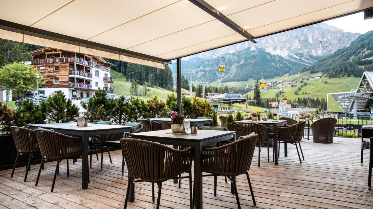 Hotel Arkadia - "Adults Only" Корвара ин Бадия Екстериор снимка